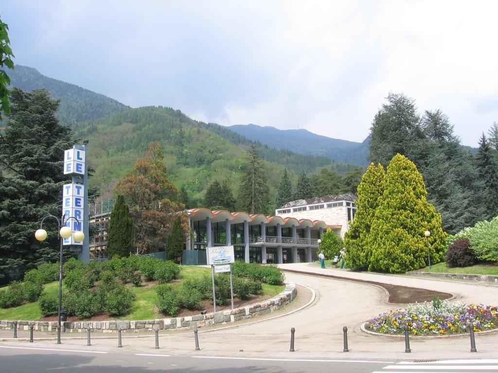 Hotel Concordia Levico Terme Luaran gambar
